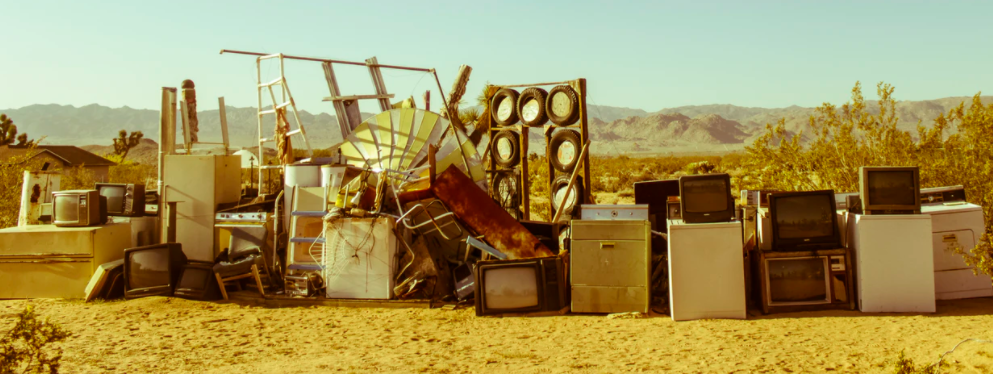 Victory Junk Removal are pros at disposing of old appliances and electronics.